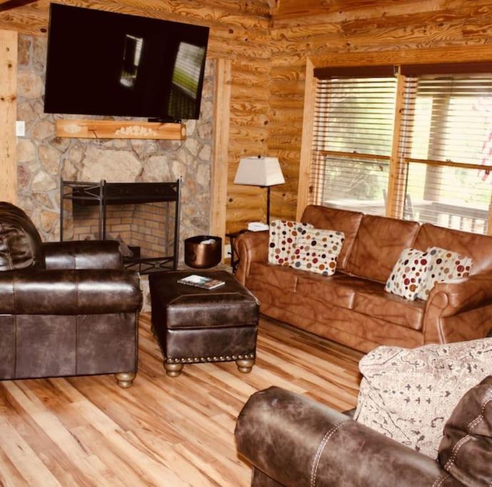 Rustic Black Bear Cabin Pigeon Forge Dış mekan fotoğraf